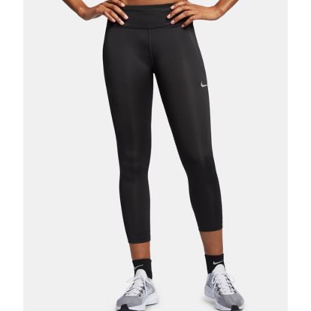 NWT nike dri-fit leggings